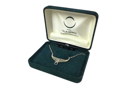 COLLECTION OF SILVER AND COSTUME JEWELLERY, including an Ola Gorie necklace, boxed, faux pearls, a gold plated bangle, crysta