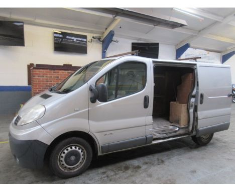 Make &amp; Model: Nissan Primastar SE LWB DCIDate of Reg: FJ11 NKPColour: Silvercc: 1995MoT: 06-07-2021Fuel Type: DIESELMilea
