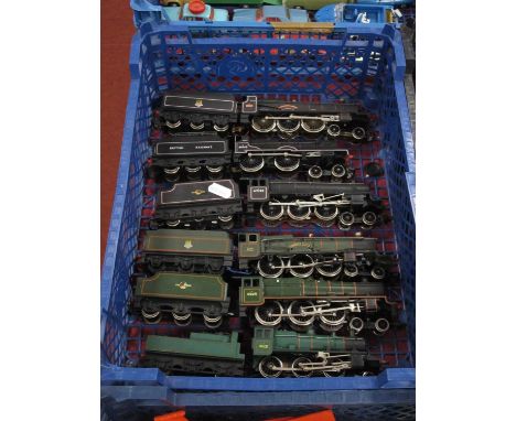 Six 'OO' Gauge/4mm Unboxed Steam Tender Locomotives, comprising Airfix 4-6-0 "Pendennis Castle", a Hornby 4-6-0 "Clevedon Cou