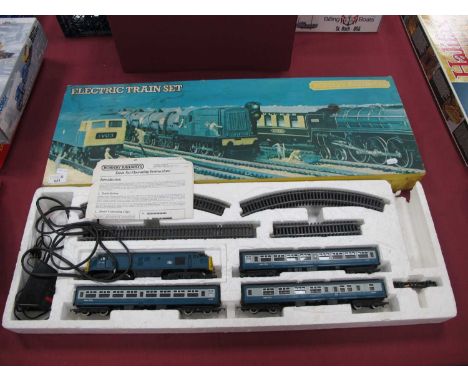 Hornby Train Set R.825, containing a Class 37 locomotive and three coaches, British Rail livery, playworn, in a faded box, un
