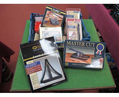 A Quantity of Amati Wooden Ship Modellers Tools to include Gripper, Planet Working Bench, Loom-a-line, Contour Sander, Master