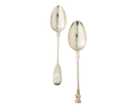 A 'Lincoln Imp' George VI silver spoon. James Dixon & Sons, Sheffield,  1948. The terminal of the dessert spoon with cast fin