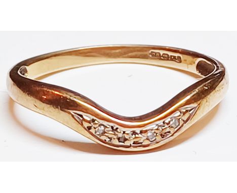 9CT GOLD DIAMONDS RING SIZE P 1.8g
THIS ITEM IS IN SECURE OFF-SITE STORAGE, VIEWING BY APPOINTMENT ONLY