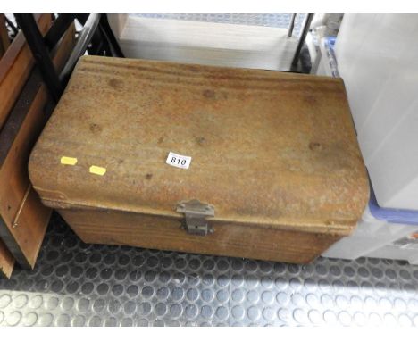 Tin Trunk 