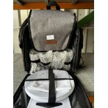 Vonshef Picnic Rucksack. Est £40 - Grade U