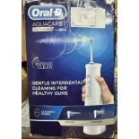 Oral B Aquacare 6 Water Flosser. Est £40 - Grade U