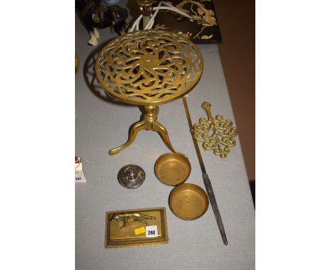Brassware, to include: a trivet on triform stand; another trivet; a paperweight in the form of a setter on plinth; etc.; toge