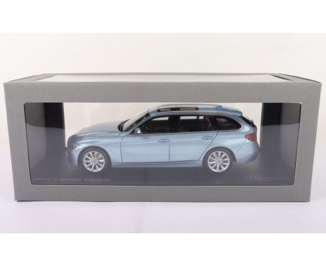 Paragon Models BMW 3 Series Touring, liquid blue diecast body 1:18 scale, No. PA-97043, in mint condition, window display box