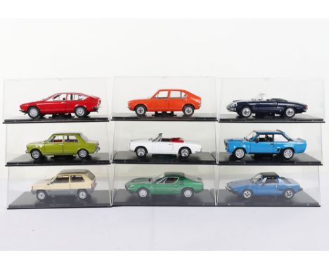 Nine Leo (Italy) 1:24 Scale Diecast Boxed Models, Alfa Romeo Alfetta GT 1.8 (1974), Alfa Romeo Spider Duetto 1600 (1966) Alfa