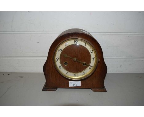 EARLY 20TH CENTURY OAK CASED MANTEL CLOCK