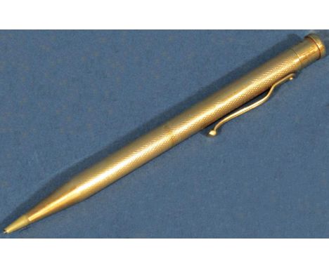 9ct gold yard o led propelling pencil with engine turned detail, with case 