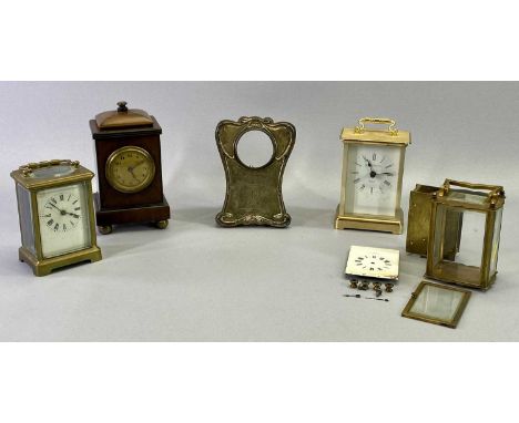 A FRENCH BRASS CASED CARRIAGE CLOCK - rectangular white enamel dial with black Roman numerals behind bevelled glass, 12cms H,