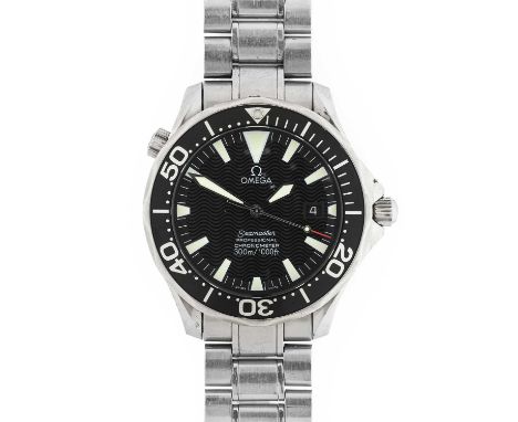 Omega: A Stainless Steel Automatic Calendar Centre Seconds Wristwatch, signed Omega, Professional Chronometer, 300m/1000ft, m