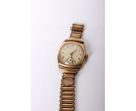 An early 20th century 9ct gold gentleman's wristwatch. Swiss movement with Swiss import marks to case. Cased marked SoR 82129