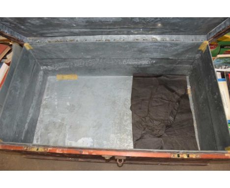 WOOD BOUND METAL LINED TRUNK