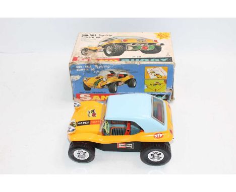 TAIYO (Japan) 1.16 scale, Tinplate &amp; Plastic, Battery, P-48 Meyers Manx Sand Buggy in Yellow, Grey Roof, Red Tinplate int