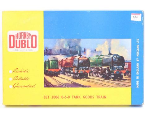 Set 2006 Hornby Dublo 2-rail Tank Goods Train. 0-6-0 green tank loco 31340, all steps present, bright buffers and rear coupli