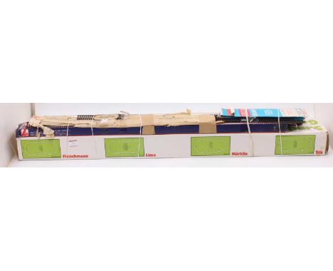 Sander Gelandeplanmatte (Scenic matt) for H0 size 104 x 200cm. Appears unused. With approx 26 lengths of Lima flexible track 