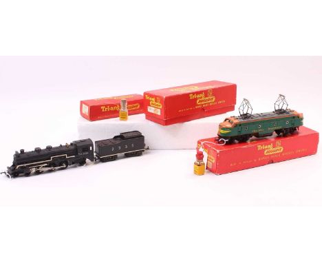 Two Triang locos: R257 7503 ‘Triang Railways’ green &amp; orange Transcontinental double ended electric with working pantogra
