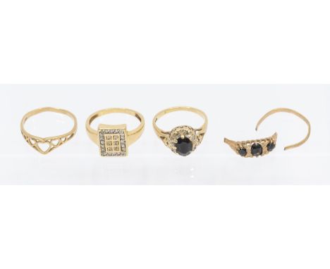 A selection of 9ct Gold and 14ct Gold Jewellery. Some of it broken.  To include a 14ct Gold Cubic Zirconia Cluster Dress Ring