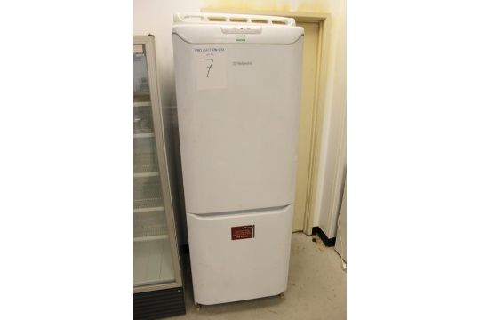 700mm width fridge