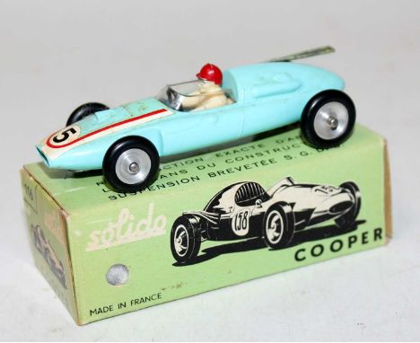Solido No.116 Cooper Formula 1 Race Car, light blue body, with driver and Racing Number 5 (VG-BNM)