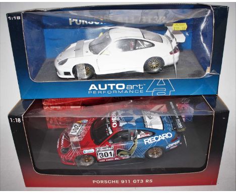 A group of 2x 1:18 scale models to include Auto Art Porsche 911 GT3R and a Recaro Porsche 911 GT3RS. (BVG-M).