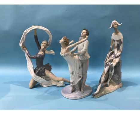 Three large Nao figures