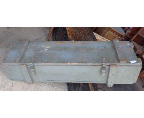 WW2 air force ammo box with crow's foot arrow marking