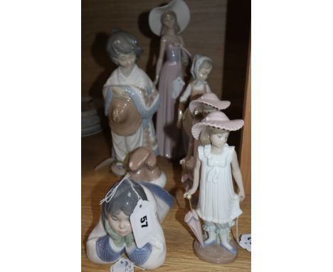 Six Nao figures