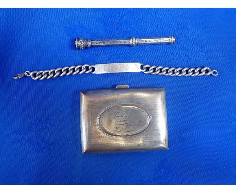 A SILVER PROPELLING PENCIL, A SILVER CIGARETTE CASE and a 925 stamped bracelet