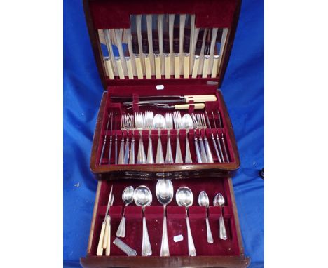 A CANTEEN OF ART DECO STYLE CUTLERY silver plate, for six, in wooden box