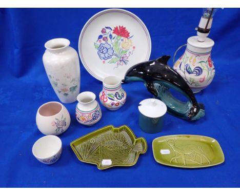 A POOLE POTTERY LAMP with Poole, including a Robert Jeffferson tray, a Tony Morris animal dish, a Cello vase and traditional 