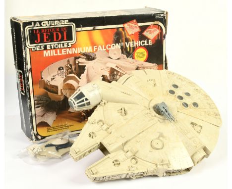 Palitoy Star Wars vintage Return of the Jedi Millennium Falcon, Good, incomplete (Missing ball), within Fair opened box.