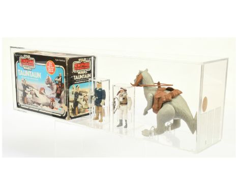 Palitoy Star Wars vintage Tauntaun and 3 3/4" UKG graded display set, Tauntaun open belly (Hong Kong) graded 80%, Luke Skywal