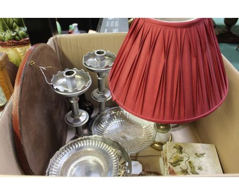 Mixed objects to include reading lamp, plated ware, decorative tiles etc. (qty)