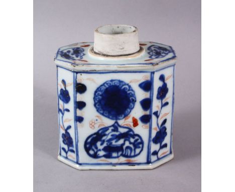 AN 18TH CENTURY CHINESE IMARI TEA CADDY, with panels of underglaze blue &amp; iron red flora, 10.5cm x 8.5cm
