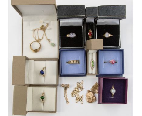 A bag of ten boxed 9ct gold, and semi- precious stone rings, including sizes Q1/2, L1/2, O1/2, K1/2, K, P1/2, Q, O,  with var