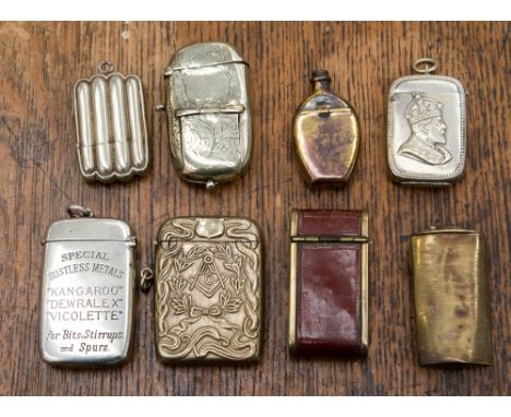 A collection of vesta cases to include Brass Novelty Vesta's, Silver plate etc... (8)