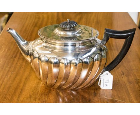 A Victorian silver tea pot, maker Edward Hutton (Wm. Hutton Ltd), hall,mark London 1890, gross weight approx 551 gms/17.73 oz