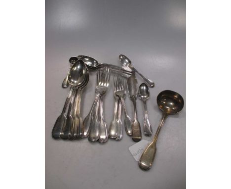 A quantity of fiddle and thread pattern silver flatware, c.38.3ozt