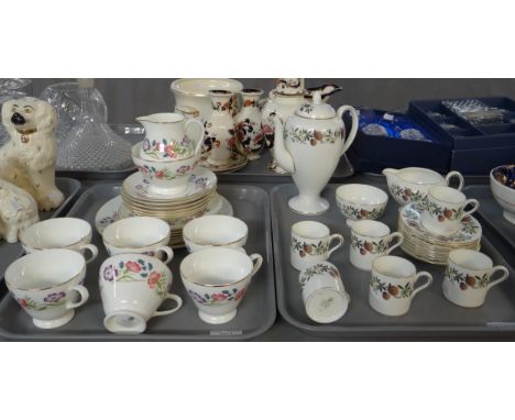 Two trays of china to include: Wedgwood 'Summer Garland' coffee set including; coffee cups and saucers, milk jug, sugar bowl,