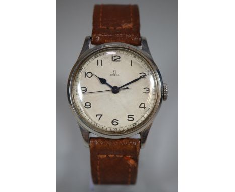 Vintage Omega steel mechanical gentleman's military style wristwatch with Arabic numerals, sweep seconds hand and leather str