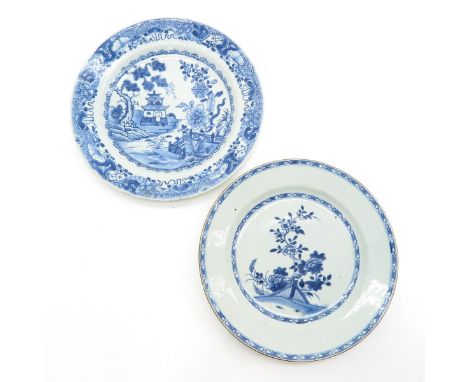Blue and white decor, largest is 24 m. in diameter.