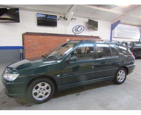 Make &amp; Model: Peugeot 306 Meridian HDIDate of Reg: T463 LCLColour: Greencc: 1997MoT: 10-10-2022Fuel Type: DIESELMileage: 