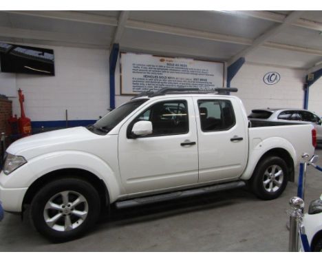 Make &amp; Model: Nissan Navara Acenta D/C DCIDate of Reg: PF09 TXAColour: Whitecc: 2488MoT: 05-10-2022Fuel Type: DIESELMilea