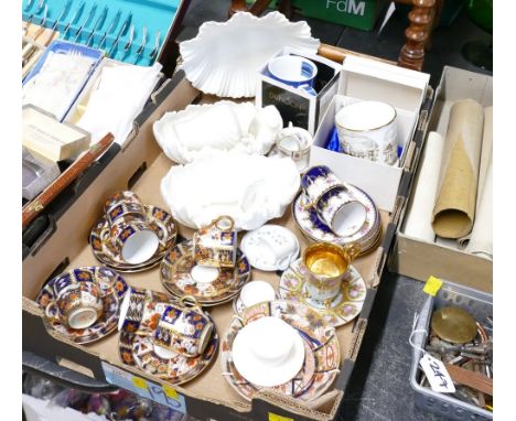 Box of Imari pattern coffee cups and saucers, Royal Worcester shell patterned dishes, Dunoon bone china mug etc