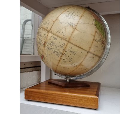 A Philips' 14in Challenge Globe.&nbsp; &nbsp; 