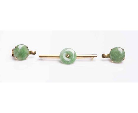 JADE BAR BROOCH AND EARRING SUITE
the brooch set with a circular section of jade approximately 14mm diameter, on an unmarked 