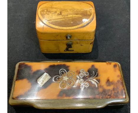 A Victorian horn and tortoiseshell snuff box; a Mauchlin stamp box, Buxton Crescent (2) 